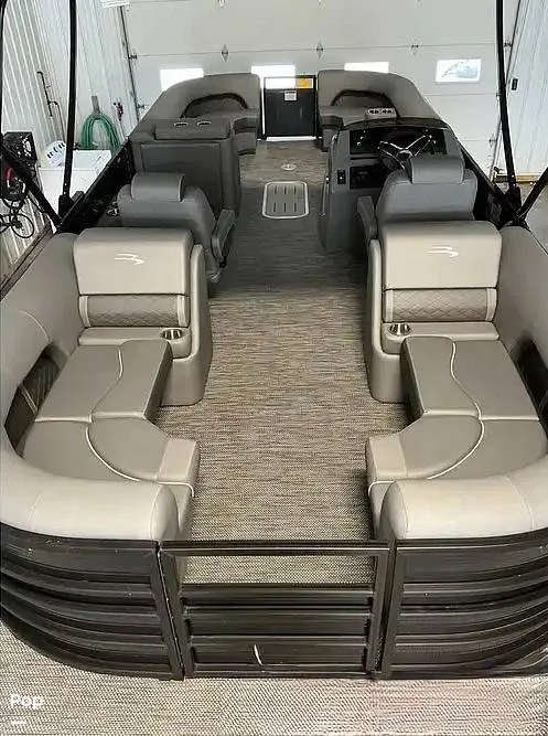 Slide: The Image of Bennington 25 LSR 2023 - 16232914