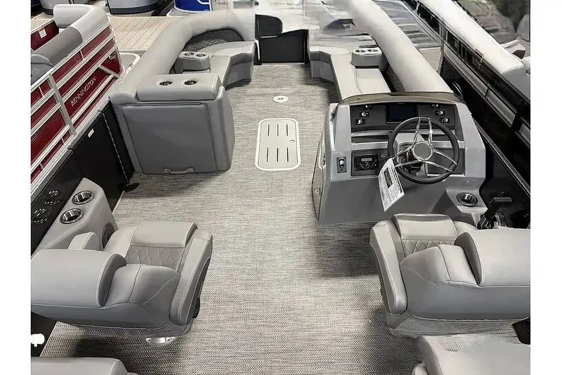 Slide: The Image of Bennington 25 LSR 2023 - 16232916