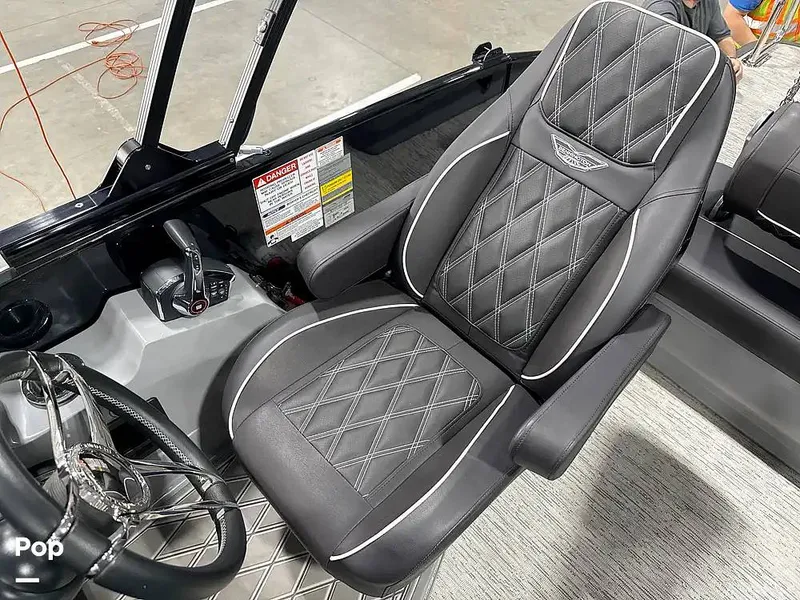 Slide: The Image of Bennington 25 RXSB 2025 - 16237156