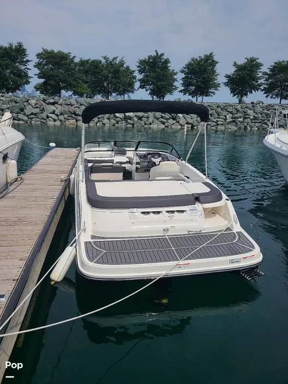 Slide: The Image of Bayliner VR5 2021 - 16394994