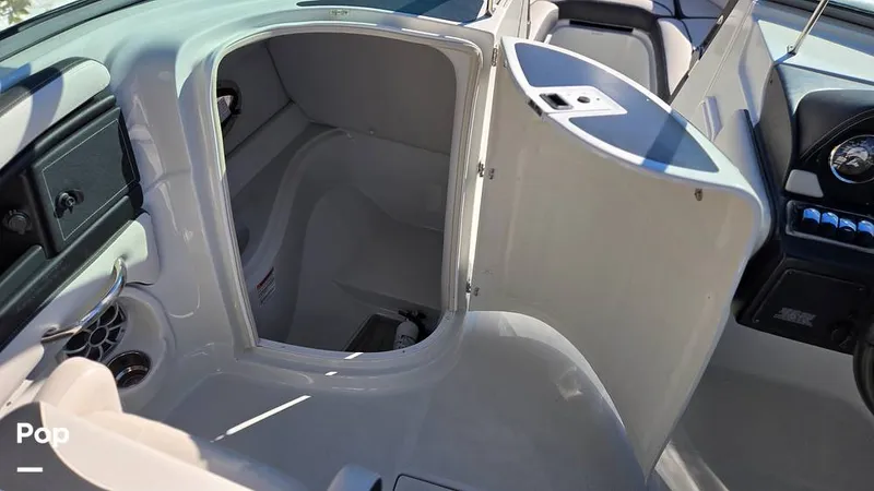 Slide: The Image of Crownline Boats 250 XSS 2023 - 16227814