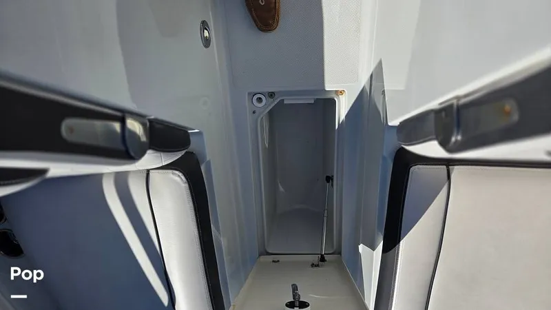 Slide: The Image of Crownline Boats 250 XSS 2023 - 16227834