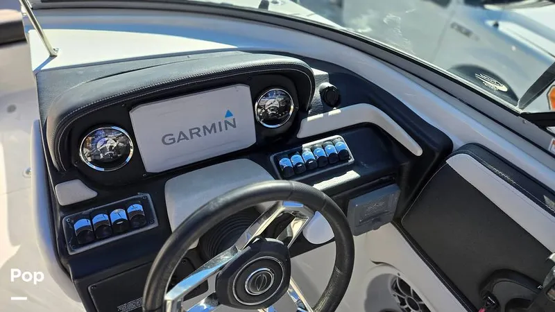 Slide: The Image of Crownline Boats 250 XSS 2023 - 16227837