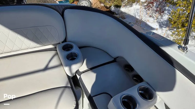 Slide: The Image of Crownline Boats 250 XSS 2023 - 16227861