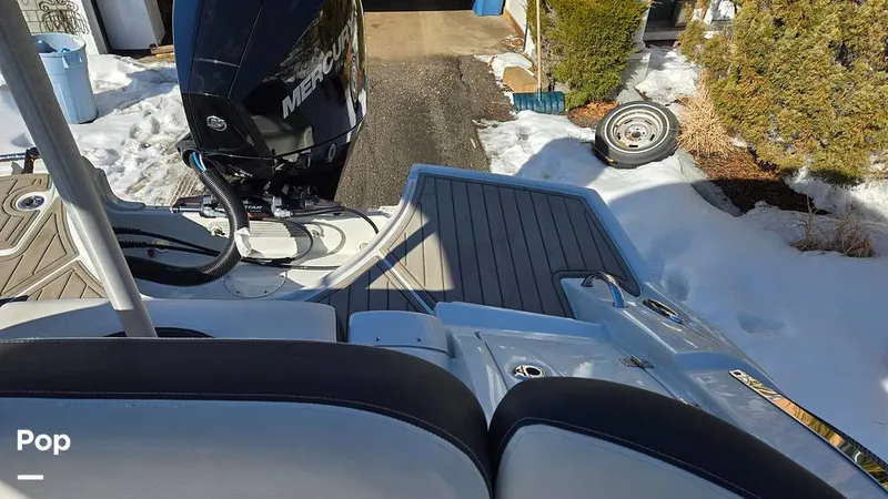 Slide: The Image of Crownline Boats 250 XSS 2023 - 16227863