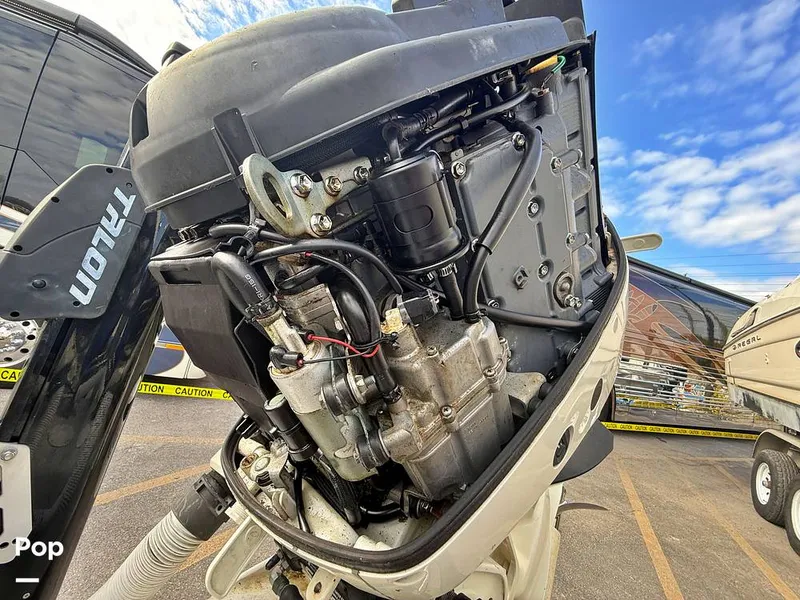 Slide: The Image of Hydra-Sports 230 WA 2000 - 16233881