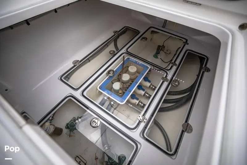 Slide: The Image of Bahama 41 CC 2026 - 16230925