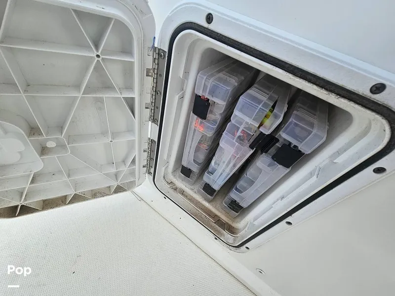 Slide: The Image of Hurricane CC19 2016 - 16243802