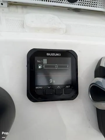 Slide: The Image of Majek M2 Illusion 2024 - 16244420