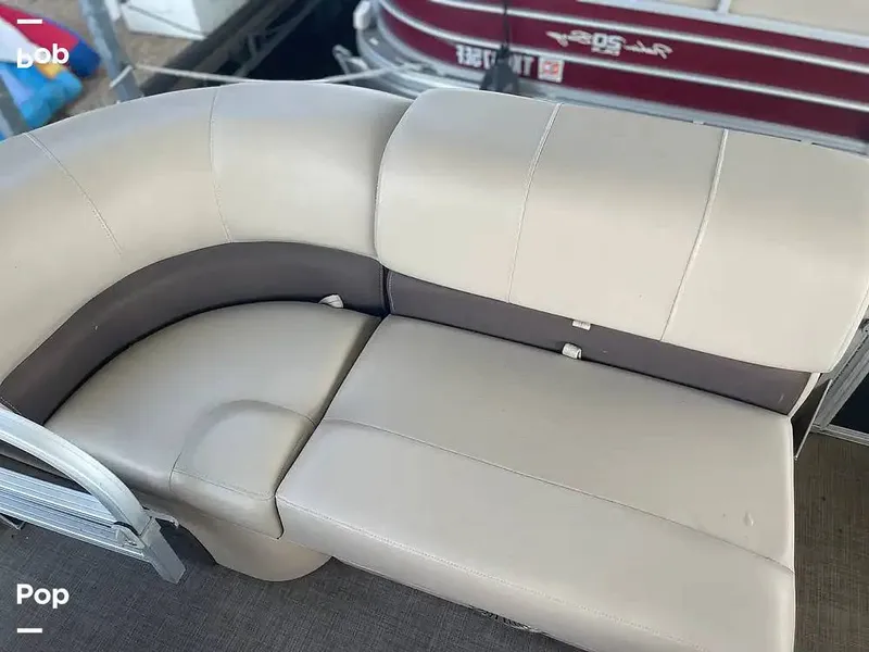 Slide: The Image of Sun Tracker Sportfish 22 XP3 2019 - 16341742