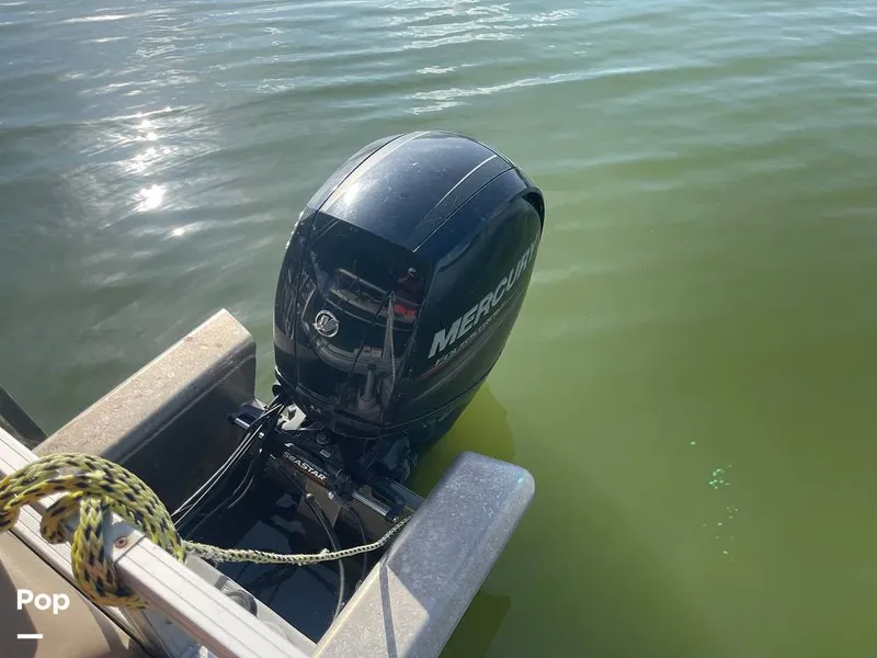 Slide: The Image of Mecury 150 4 Stroke EFI - 16334223