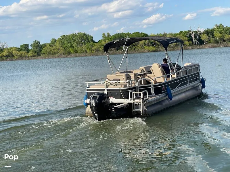 Slide: The Image of Sun Tracker Sportfish 22 XP3 2019 - 16334128