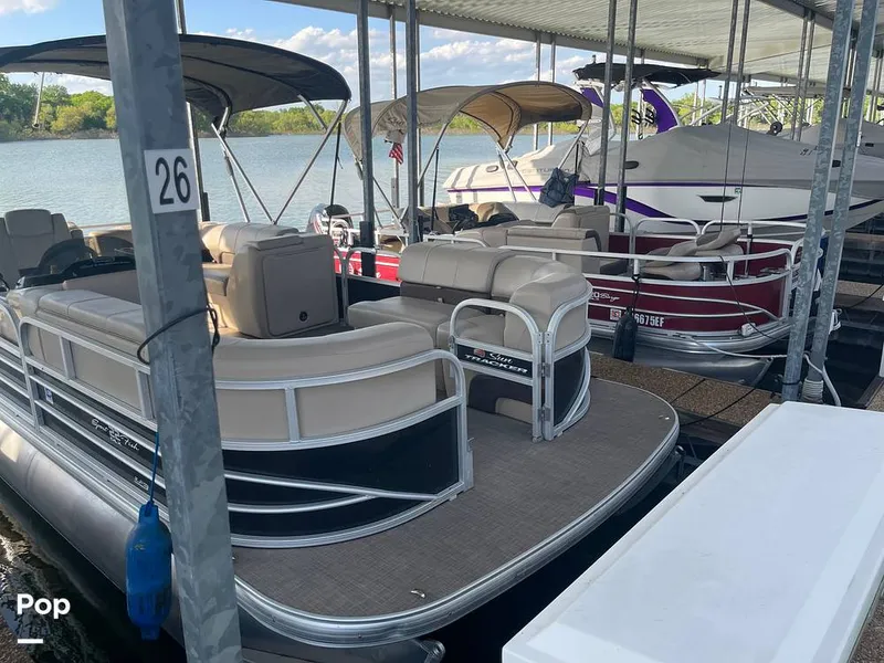 Slide: The Image of Sun Tracker Sportfish 22 XP3 2019 - 16334169