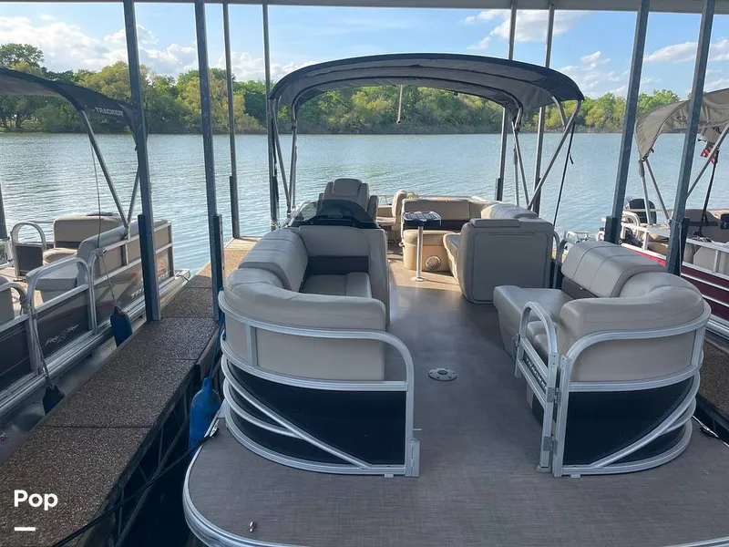 Slide: The Image of Sun Tracker Sportfish 22 XP3 2019 - 16334173