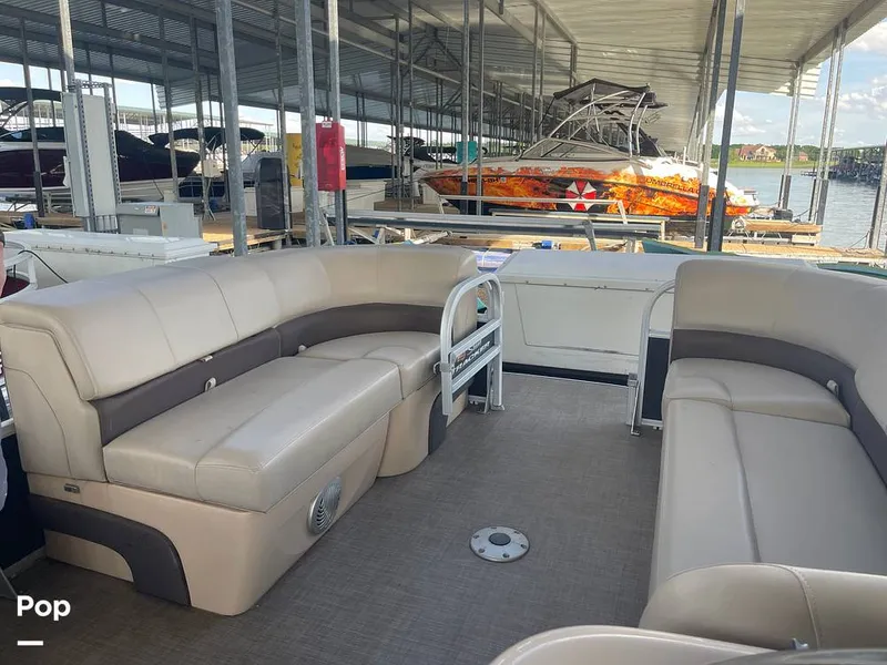 Slide: The Image of Room For The Family - 16334637