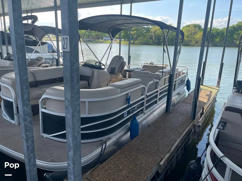 Slide: The Image of Sun Tracker Sportfish 22 XP3 2019 - 16334203