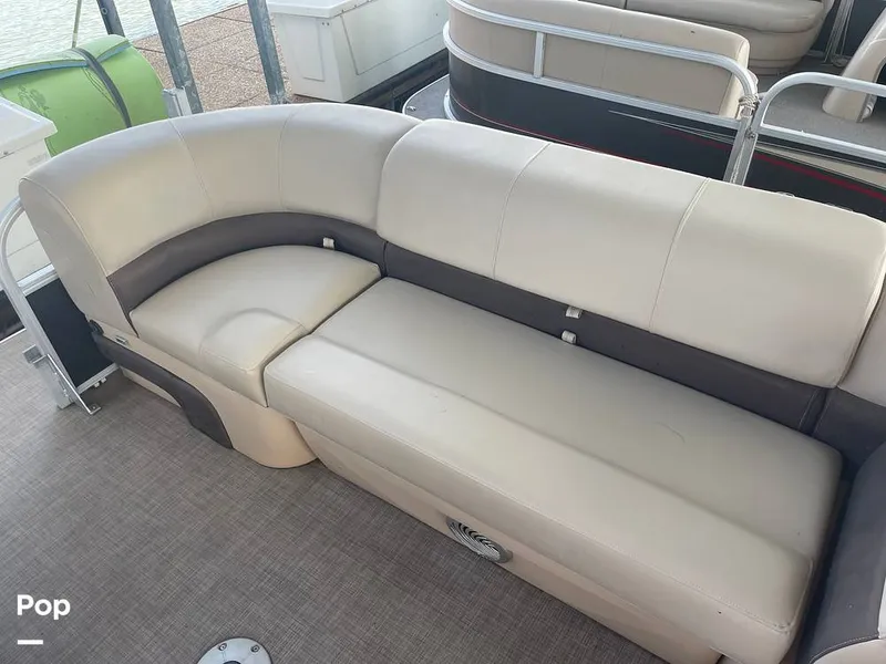 Slide: The Image of Sun Tracker Sportfish 22 XP3 2019 - 16334657