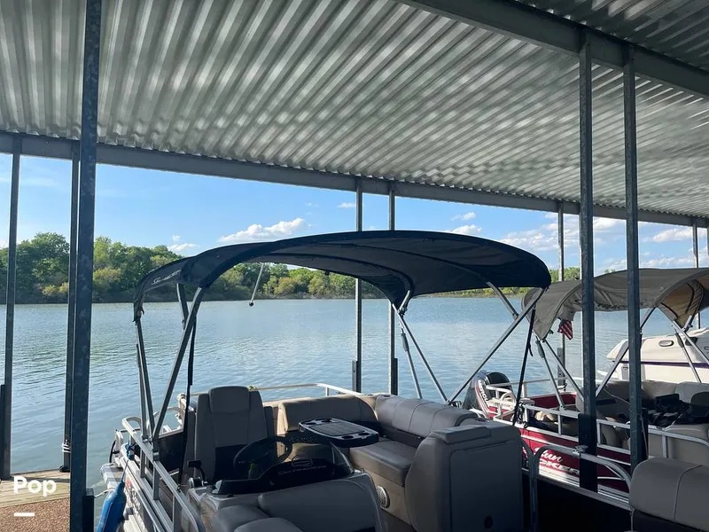 Slide: The Image of Sun Tracker Sportfish 22 XP3 2019 - 16334663