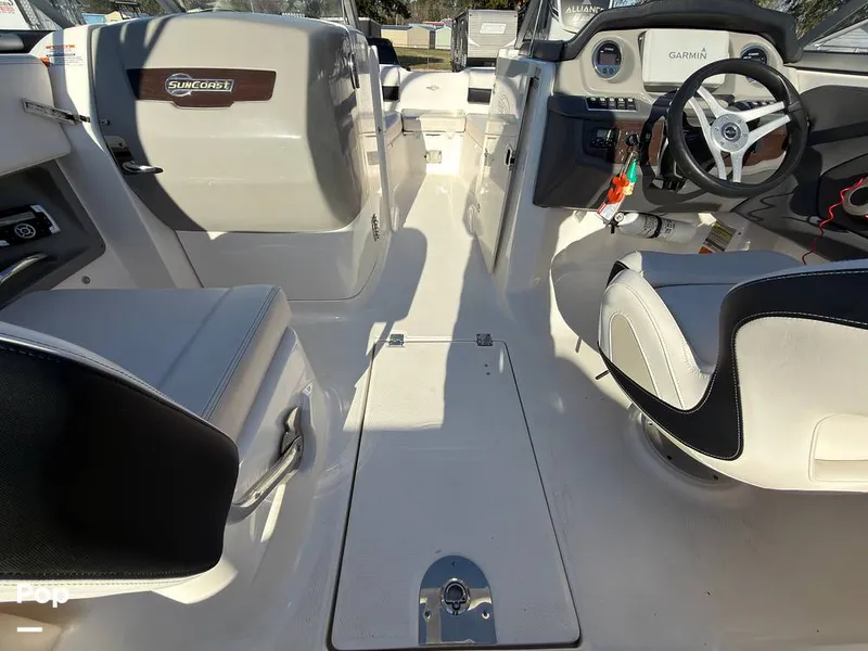 Slide: The Image of Chaparral Suncoast 230 2016 - 16235088