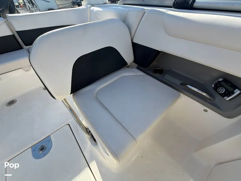 Slide: The Image of Chaparral Suncoast 230 2016 - 16235100