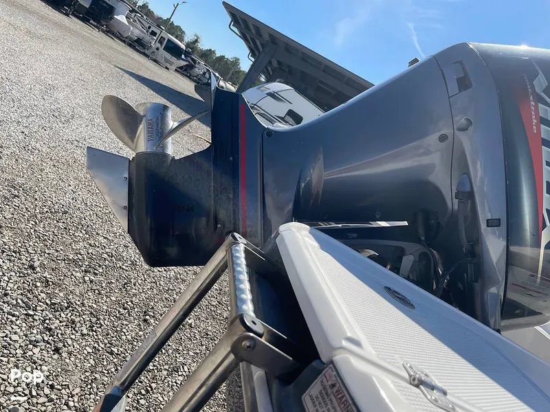 Slide: The Image of Chaparral Suncoast 230 2016 - 16226012