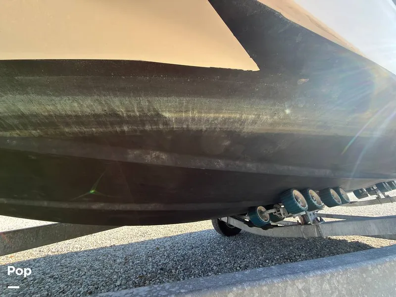 Slide: The Image of Chaparral Suncoast 230 2016 - 16235121