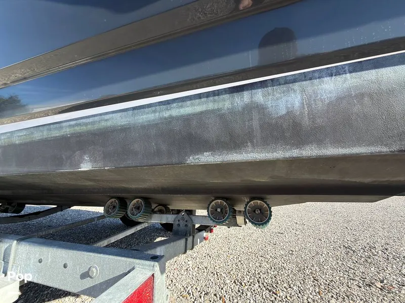 Slide: The Image of Chaparral Suncoast 230 2016 - 16235123