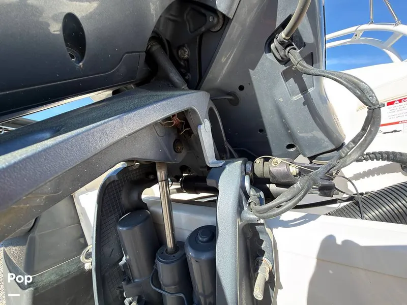 Slide: The Image of Chaparral Suncoast 230 2016 - 16235131