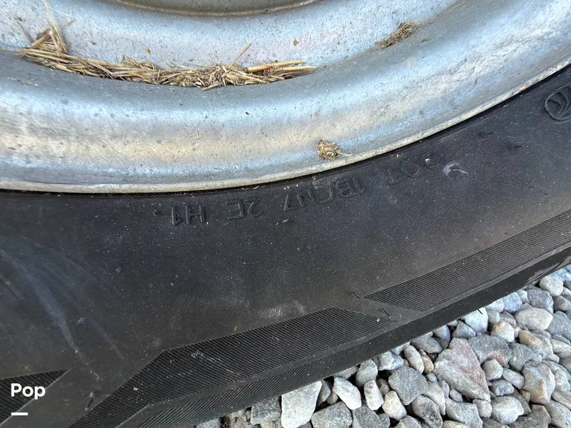 Slide: The Image of Chaparral Suncoast 230 2016 - 16253375