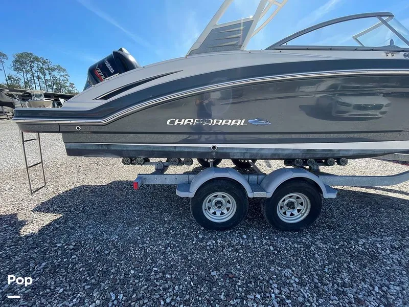 Slide: The Image of Chaparral Suncoast 230 2016 - 16226002