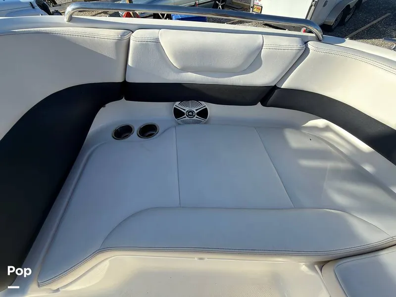 Slide: The Image of Chaparral Suncoast 230 2016 - 16235015