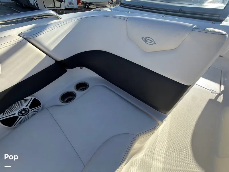 Slide: The Image of Chaparral Suncoast 230 2016 - 16235016