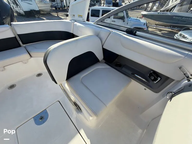 Slide: The Image of Chaparral Suncoast 230 2016 - 16235055