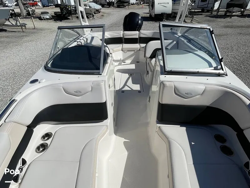 Slide: The Image of Chaparral Suncoast 230 2016 - 16226008