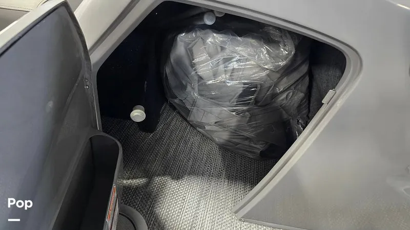 Slide: The Image of Bennington 25QFB 2024 - 16371251