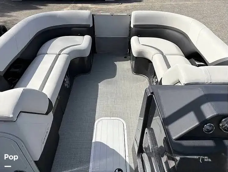 Slide: The Image of Crest Caribbean RS 230 SLC 2024 - 16237735