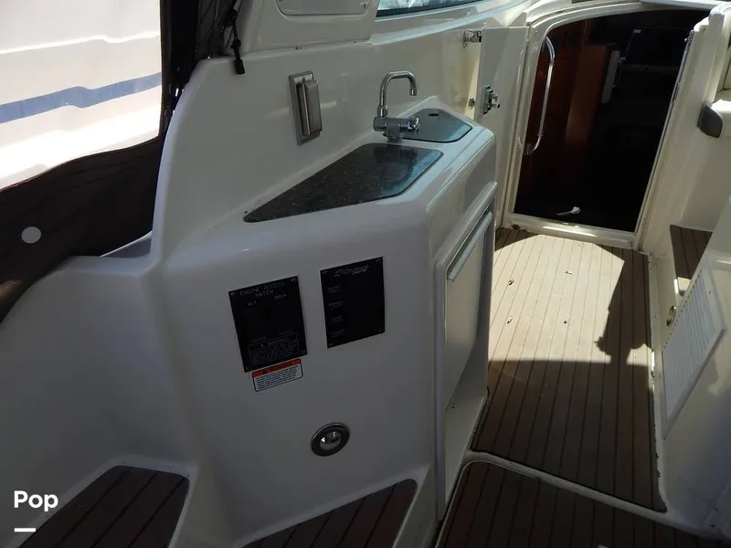 Slide: The Image of Cruisers 390 Sports Coupe 2007 - 16300082