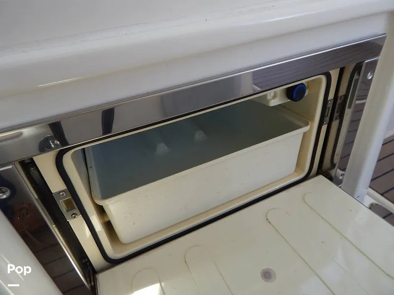 Slide: The Image of Cruisers 390 Sports Coupe 2007 - 16300090