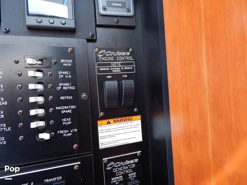 Slide: The Image of Cruisers 390 Sports Coupe 2007 - 16300115