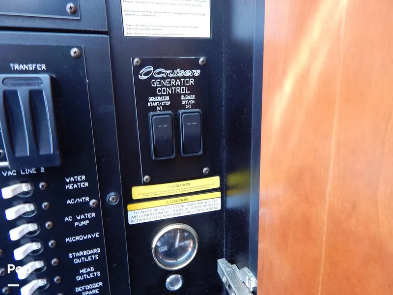 Slide: The Image of Cruisers 390 Sports Coupe 2007 - 16300116