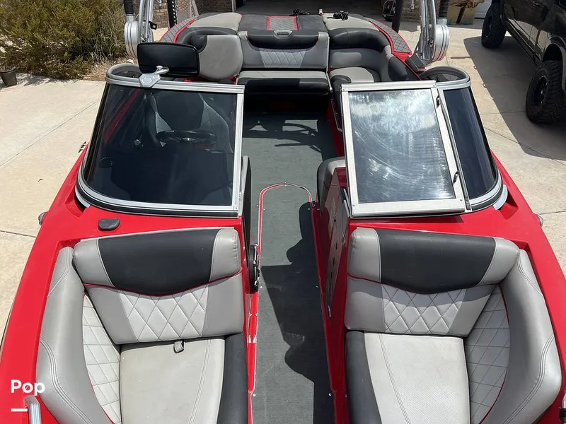 Slide: The Image of Mastercraft X30 2013 - 16242190