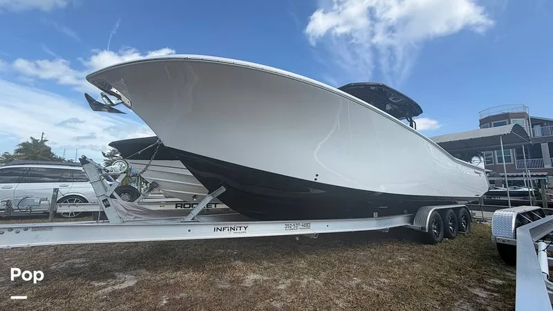 Slide: The Image of Tidewater 320 CC Adventure 2020 - 16231712