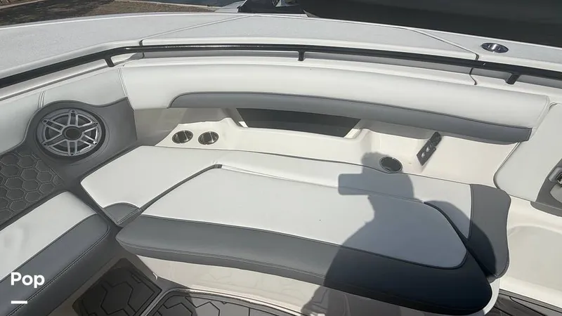 Slide: The Image of Tidewater 320 CC Adventure 2020 - 16231727