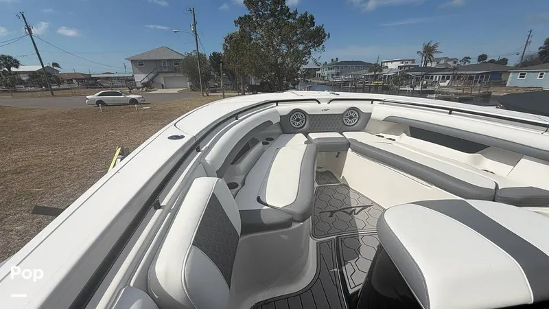 Slide: The Image of Tidewater 320 CC Adventure 2020 - 16231764