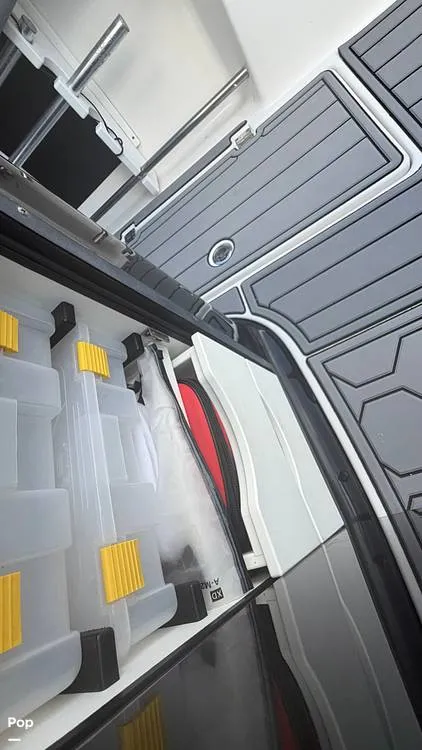 Slide: The Image of Tidewater 320 CC Adventure 2020 - 16231777