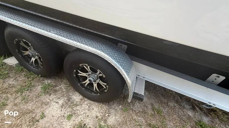 Slide: The Image of Tidewater 320 CC Adventure 2020 - 16231810