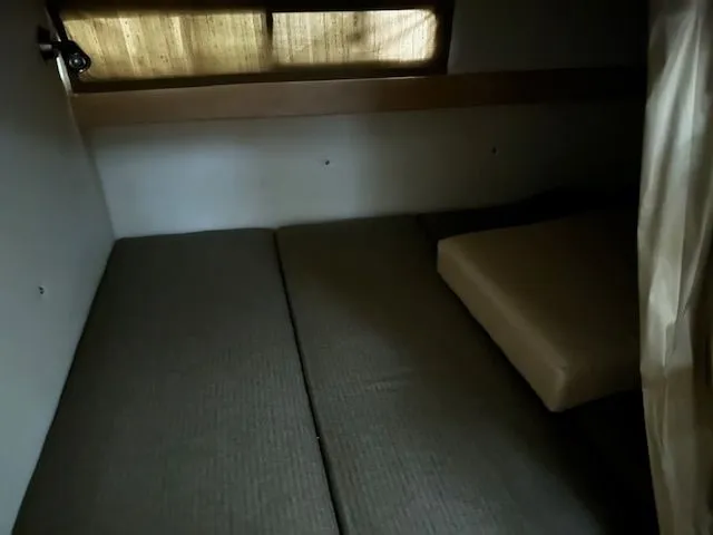 Slide: The Image of Larson 31 CABRIO 2004 - 18