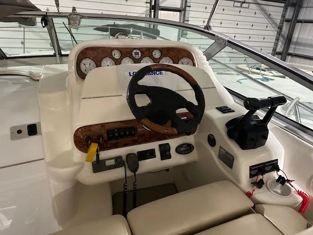 Slide: The Image of Larson 31 CABRIO 2004 - 7