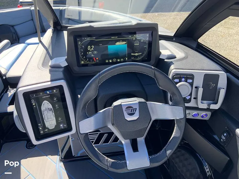 Slide: The Image of Malibu Wakesetter 23 LSV 2024 - 16280203