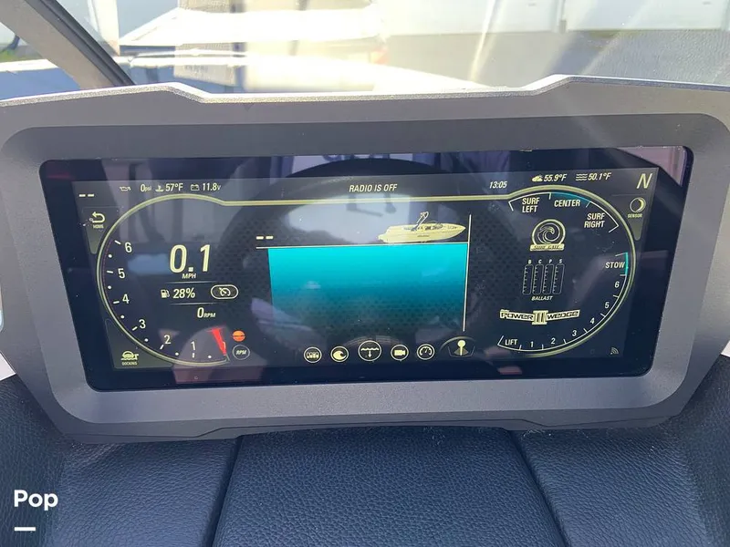 Slide: The Image of Malibu Wakesetter 23 LSV 2024 - 16280204